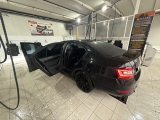2015 Skoda Octavia III (A7), чёрный, 1800000 рублей, вид 4