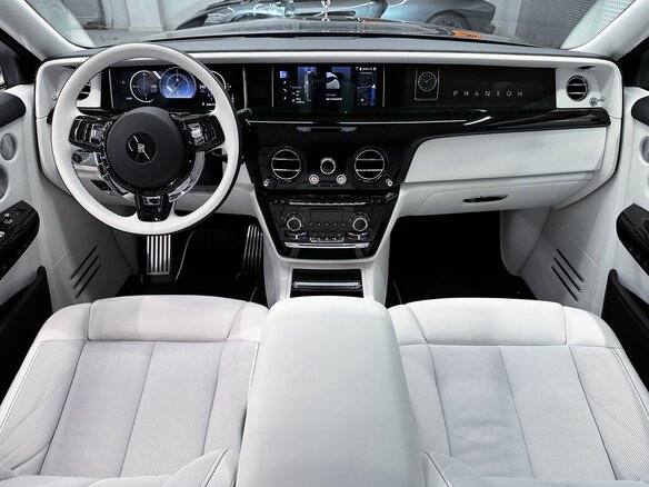 2026 Rolls-Royce Phantom Extended VIII (Series I), чёрный, 87500000 рублей - вид 15