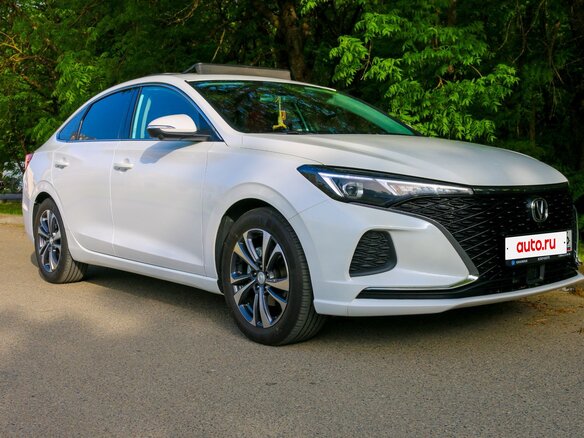 2023 Changan Eado Plus I, белый, 1700000 рублей - вид 4