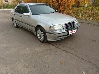 1998 Mercedes-Benz C-Класс 180 I (W202) Рестайлинг, серебристый, 350000 рублей, вид 2