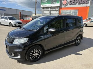 2012 Honda Freed Spike I Рестайлинг, чёрный, 1130000 рублей, вид 1
