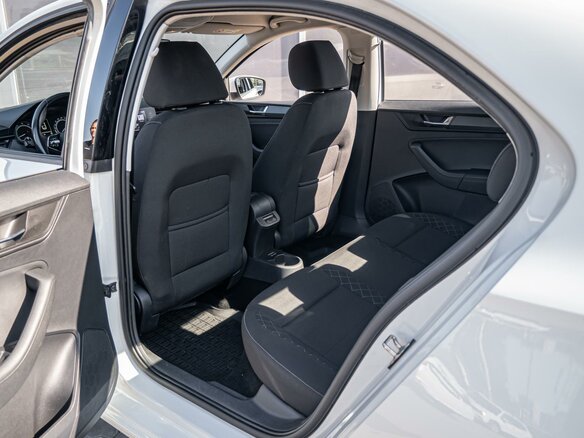 2021 Skoda Rapid II, белый, 1480000 рублей - вид 10