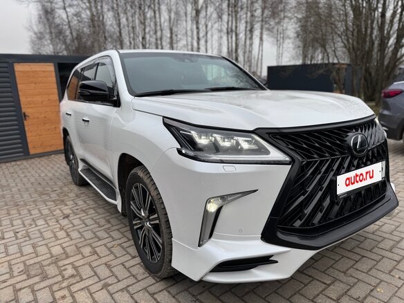2019 Lexus LX 570 III Рестайлинг 2, белый, 7999999 рублей - вид 14
