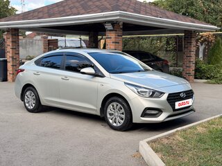 2017 Hyundai Solaris II, бежевый, 1350000 рублей, вид 2