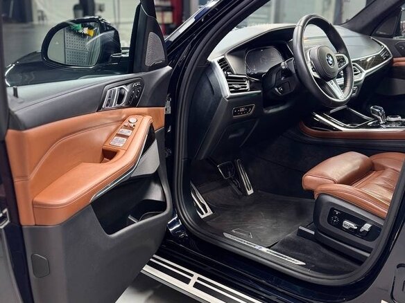 2020 BMW X7 40i I (G07), синий, 6600000 рублей - вид 14