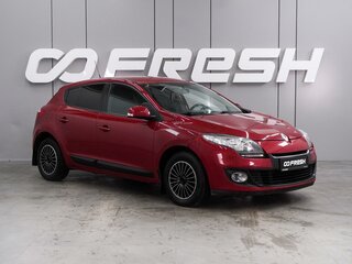 2013 Renault Megane III Рестайлинг, красный, 680000 рублей, вид 1