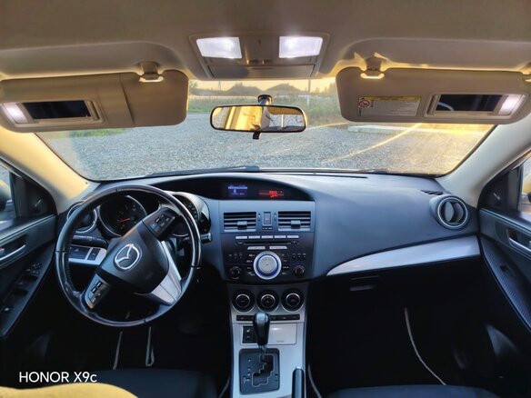 2010 Mazda 3 II (BL), белый, 950000 рублей - вид 9