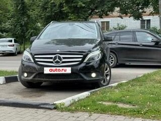 2014 Mercedes-Benz B-Класс 180 II (W246), чёрный, 1200000 рублей, вид 3