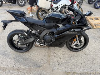 Yamaha YZF-R9