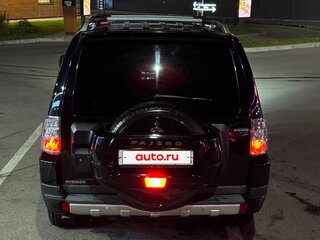2007 Mitsubishi Pajero IV, чёрный, 1070000 рублей, вид 2