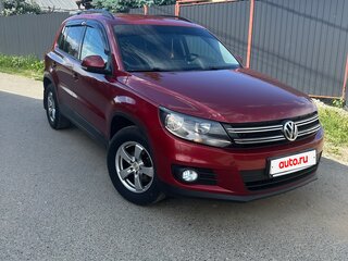 2013 Volkswagen Tiguan I Рестайлинг, красный, 1170000 рублей, вид 3
