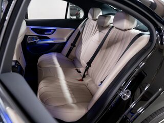 2025 Mercedes-Benz E-Класс 300 VI (W214, S214), чёрный, 9724000 рублей, вид 3