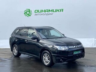 2013 Mitsubishi Outlander III, чёрный, 1090000 рублей, вид 3