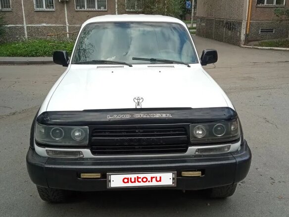 1992 Toyota Land Cruiser 80 Series, белый, 650000 рублей - вид 2