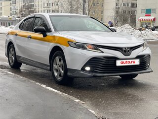 2019 Toyota Camry VIII (XV70), чёрный, 2100000 рублей, вид 2
