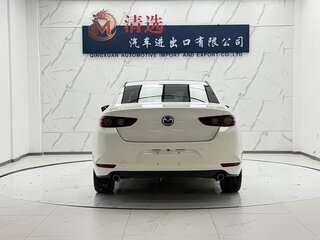 2022 Mazda 3 Axela IV (BP), белый, 1239999 рублей, вид 5
