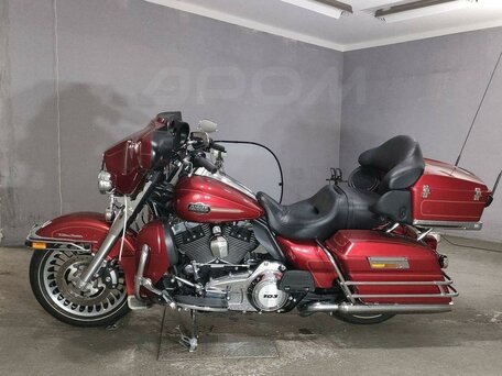 2013 Harley-Davidson Electra Glide, красный, 1050000 рублей, вид 2
