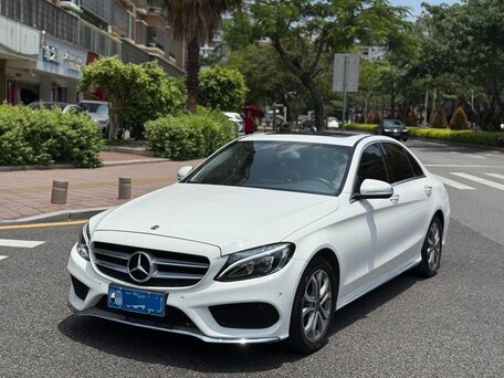 2017 Mercedes-Benz C-Класс 180 9G-TRONIC IV (W205), белый, 1785000 рублей, вид 1