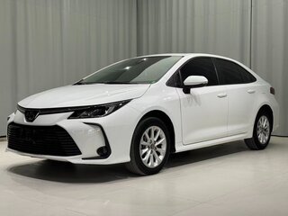 2022 Toyota Corolla XII (E210), белый, 1885000 рублей, вид 1
