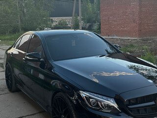 2015 Mercedes-Benz C-Класс 250 IV (W205), чёрный, 1750000 рублей, вид 2