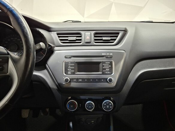 2015 Kia Rio III Рестайлинг, серый - вид 12