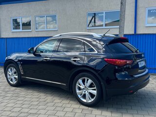 2013 Infiniti QX70, чёрный, 2150000 рублей, вид 2