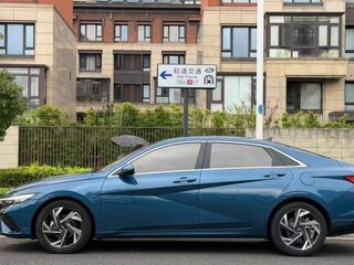 2023 Hyundai Elantra VII (CN7) Рестайлинг, синий, 1356000 рублей, вид 5