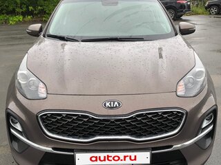 2020 Kia Sportage IV Рестайлинг, коричневый, 2250000 рублей, вид 1