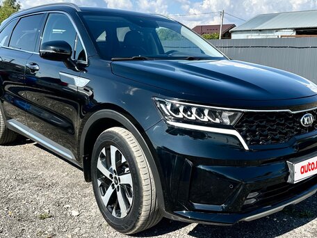 2020 Kia Sorento IV, чёрный, 3200000 рублей, вид 3