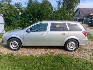2009 Opel Astra H Рестайлинг, серебристый, 350000 рублей, вид 5