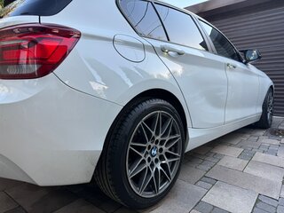 2012 BMW 1 серии 116i II (F20/F21), белый, 1175000 рублей, вид 3