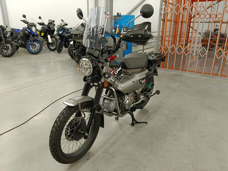 2023 Honda Super Cub, серый, 540000 рублей, вид 5