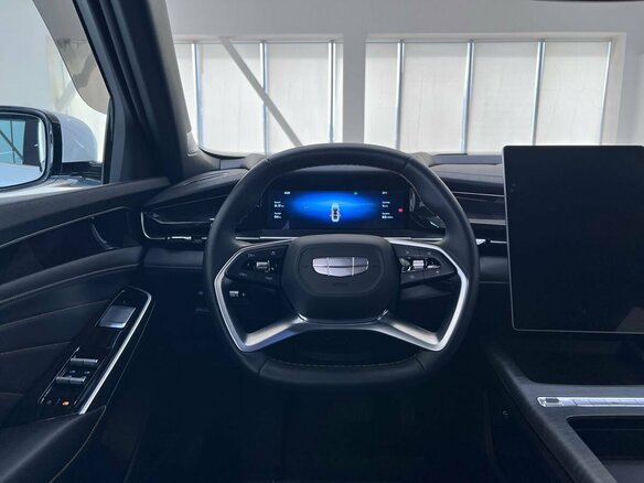 2024 Geely Preface I, белый, 2600000 рублей - вид 16