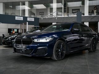 2020 BMW 5 серии 540i xDrive VII (G30/G31/G38) Рестайлинг, синий, 6620000 рублей, вид 1