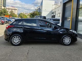 2013 Hyundai i30 II, чёрный, 980000 рублей, вид 4