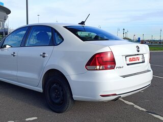 2018 Volkswagen Polo V Рестайлинг, белый, 830000 рублей, вид 5