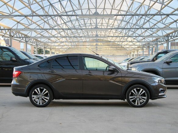 2017 Lada (ВАЗ) Vesta I, коричневый, 690000 рублей - вид 5