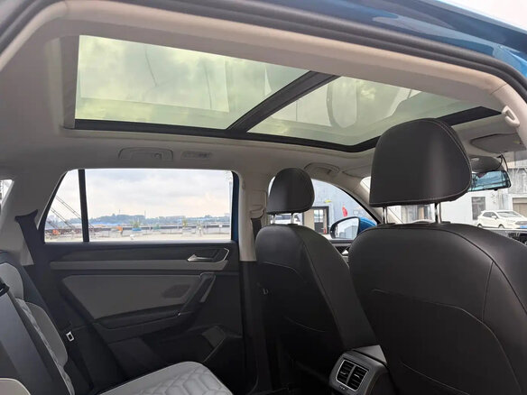 2023 Volkswagen Tayron I Рестайлинг, синий - вид 31