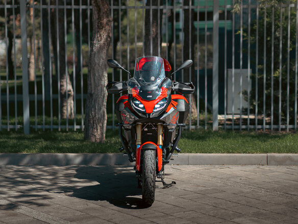 2021 BMW F 900 XR, красный, 1050000 рублей - вид 5