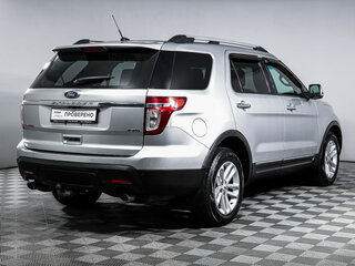 2011 Ford Explorer V, серебристый, 1010000 рублей, вид 5