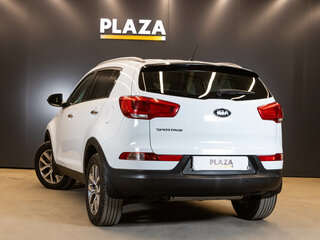 2014 Kia Sportage III Рестайлинг, белый, 1575000 рублей, вид 3