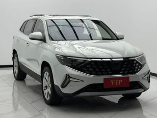 2023 Jetta VS7 I Рестайлинг 1, белый, 1980000 рублей, вид 3