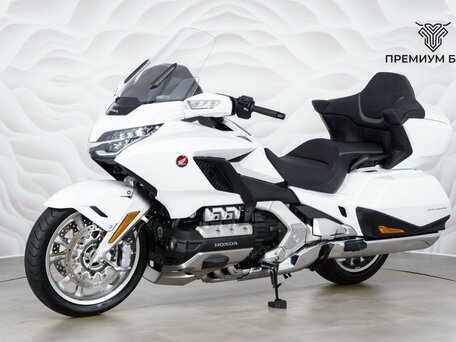 2024 Honda GL 1800 Gold Wing, белый, 3199000 рублей, вид 3