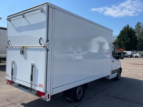 2021 Mercedes-Benz Sprinter, белый, 6550000 рублей, вид 3