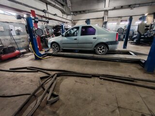 2005 Renault Logan I, зелёный, 209000 рублей, вид 4