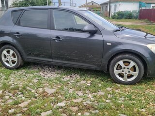 2008 Kia Ceed I, серый, 620000 рублей, вид 2