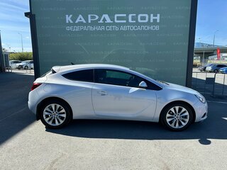 2012 Opel Astra GTC J Рестайлинг, белый, 690000 рублей, вид 4