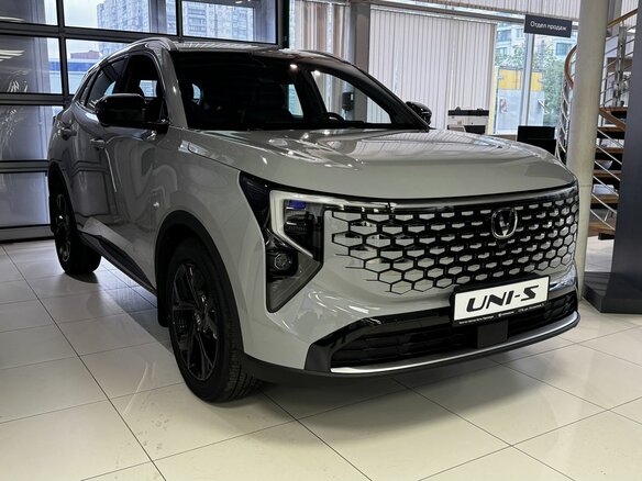 2026 Changan UNI-S I Рестайлинг, серый, 2979900 рублей - вид 3