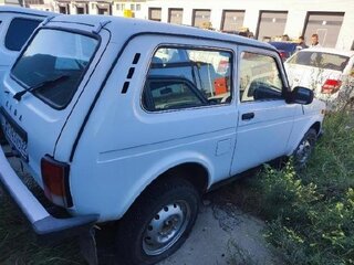 2018 Lada (ВАЗ) 2121 (4x4) I Рестайлинг, белый, 440000 рублей, вид 3