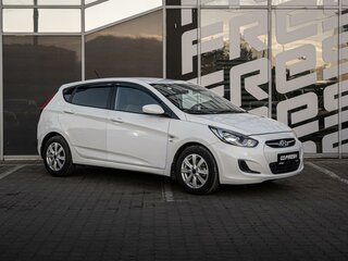 2014 Hyundai Solaris I, белый, 885000 рублей, вид 1